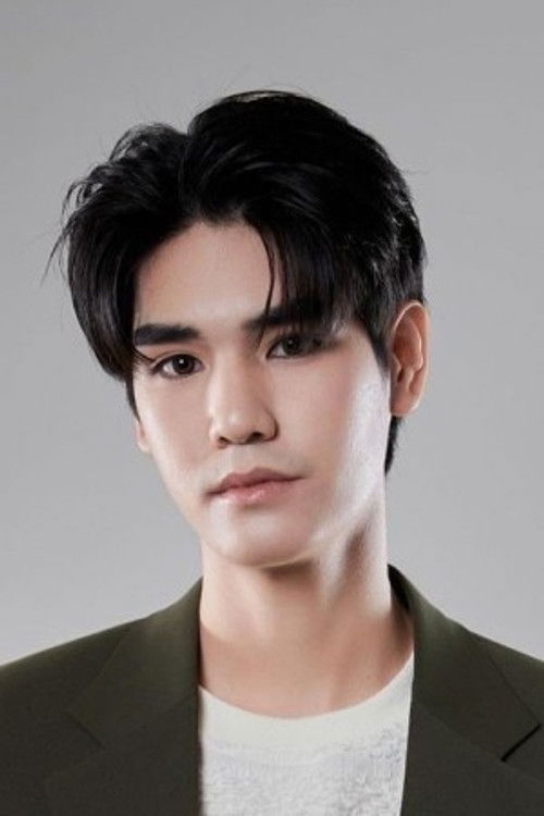 Wин Тханат Wанаттапонг