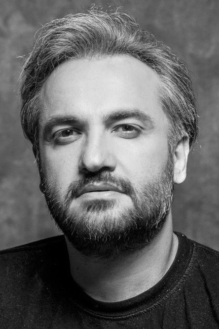 Бабак Заррин