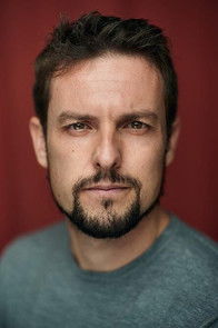 Алберт Гарцéс