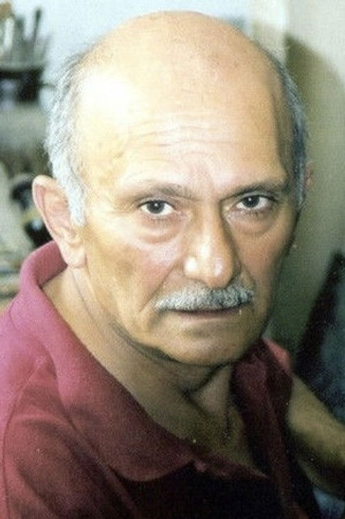 Майис Аğабəйов