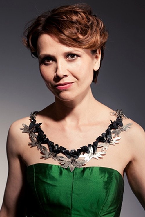 Рената Покупиć