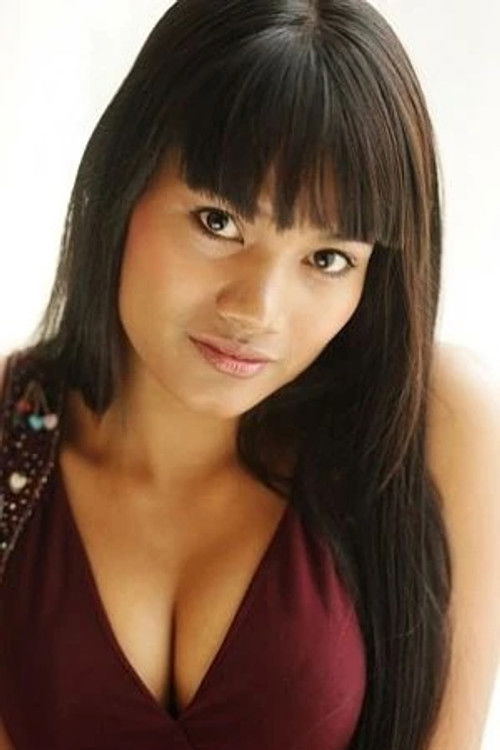 Деедее Кумпхасее