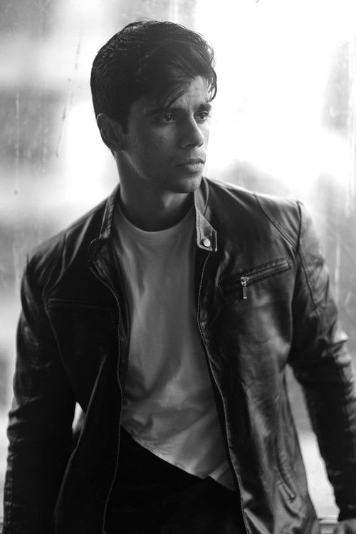 Майанк Менон