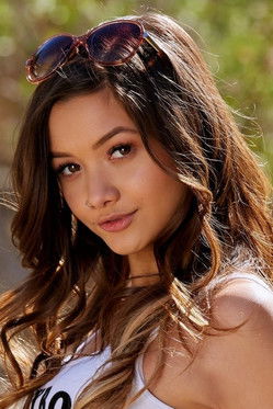 Алеx Де Ла Флор