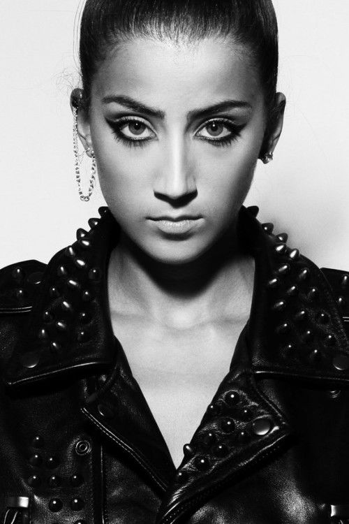 Хоней Схаин