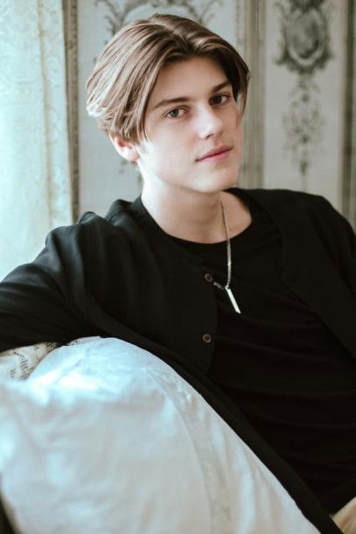 Руел Ван Диjк