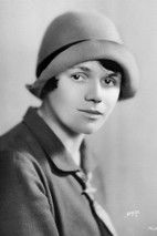  Аньес Кристин Джонстон