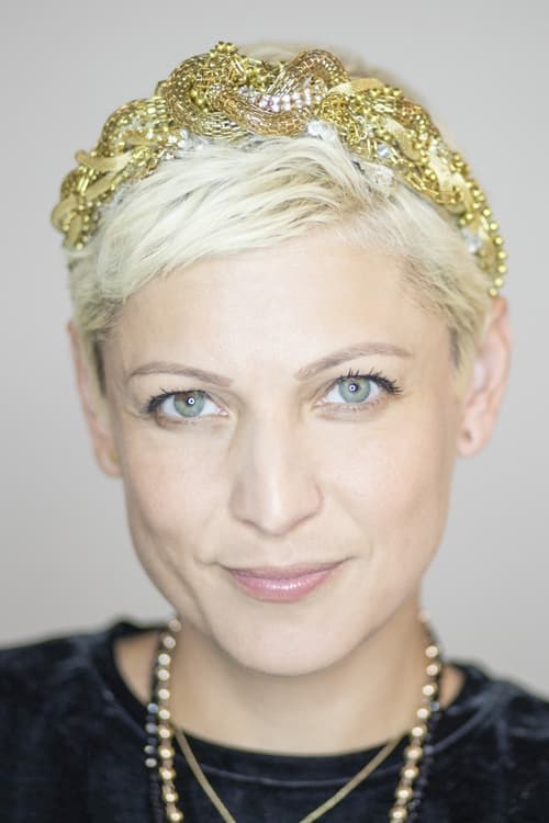 Адéла Елбел