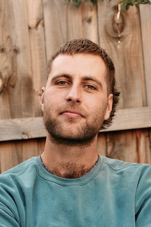 Леwис Гарнхам