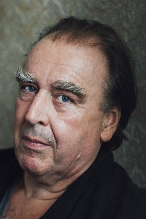 Оливер Нäгеле