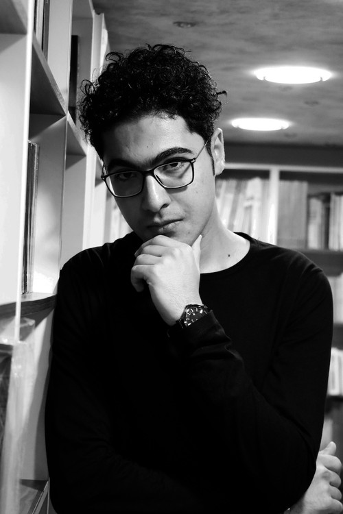 Моj Мортазави