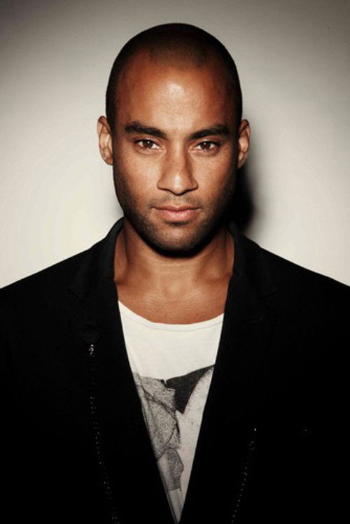 Степхен Симмондс