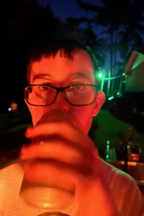 Андреw Симмонс