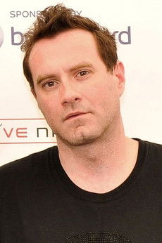 Джеймс Лавель