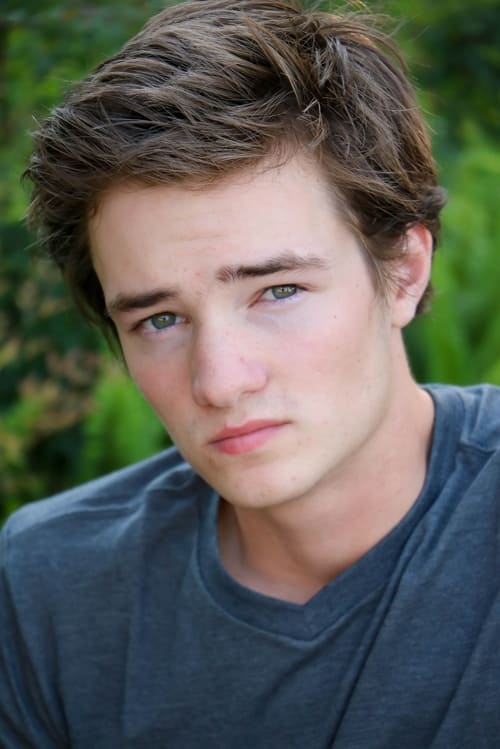 Си Джей Адамс