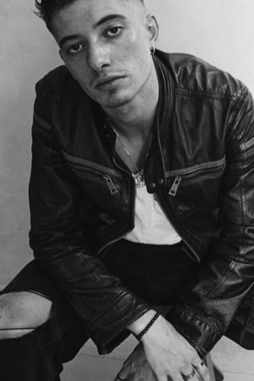  Адриан Родригес