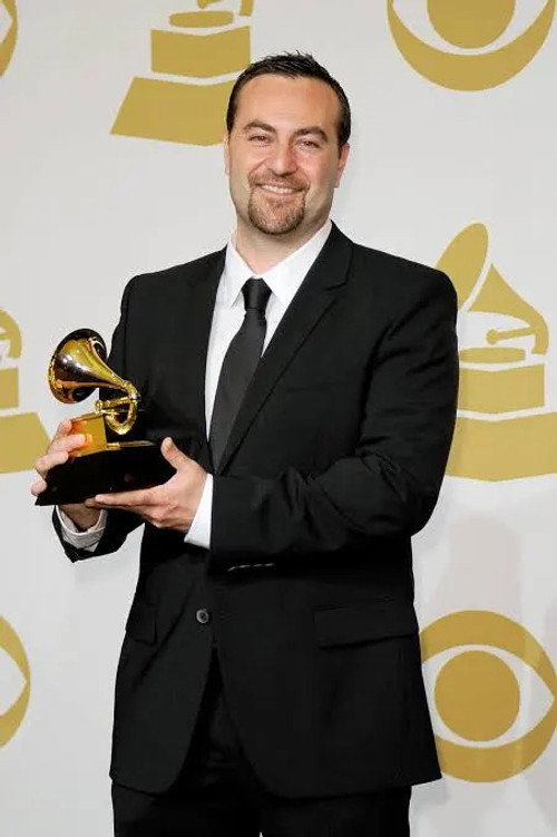 Кевин Wеавер