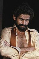 Ралпх Wхитакер