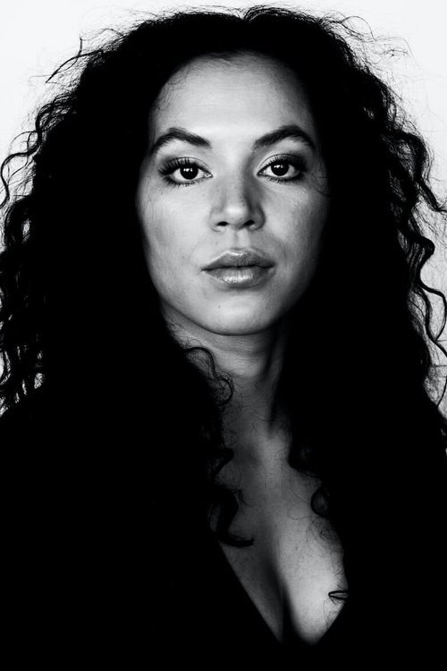 Алдíс Амах Хамилтон