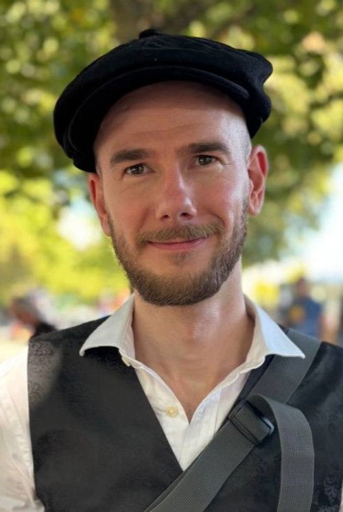 Алец Майнард