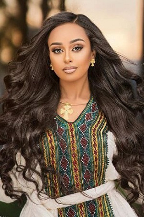 Лйдиа Могес