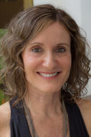 Тхереса Jессоуроун