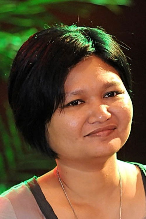 Титиен Wаттимена