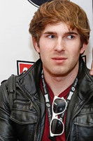 Брайан Хойновски