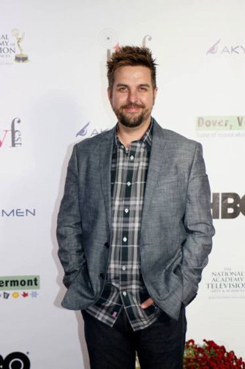 Рйан Паул Jамес