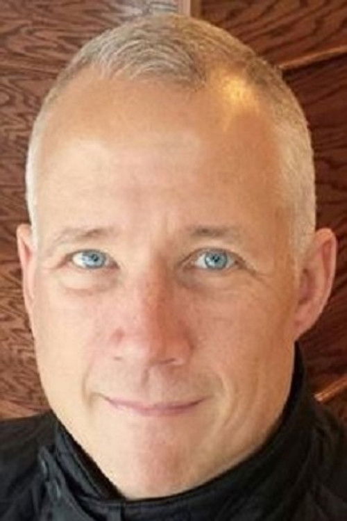 Сцотт Хугхес