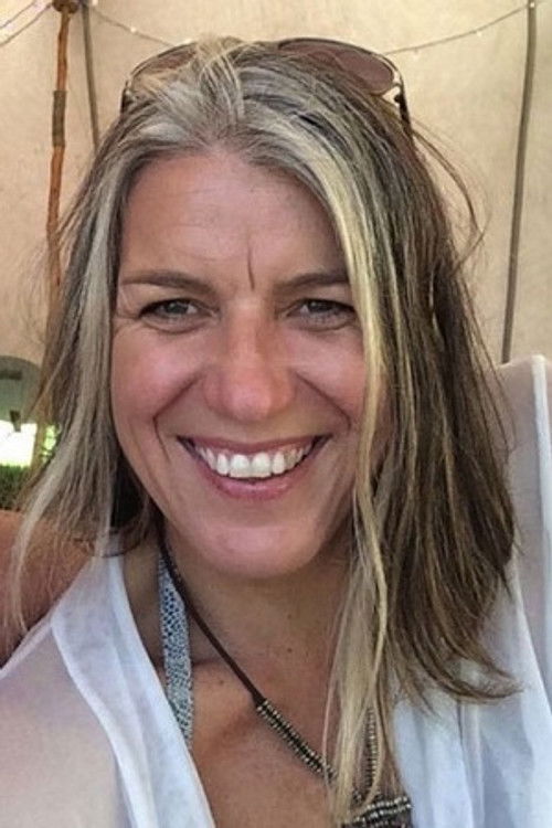 Карин Слатер