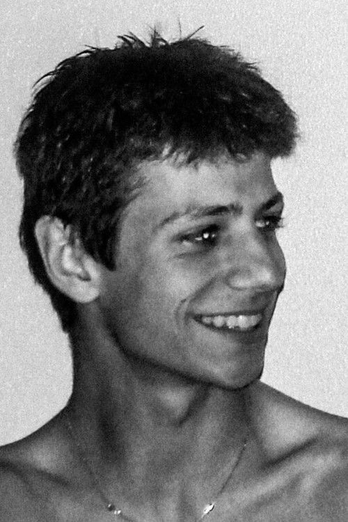 Адриен Гилберт