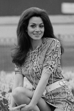 Ангела Грант