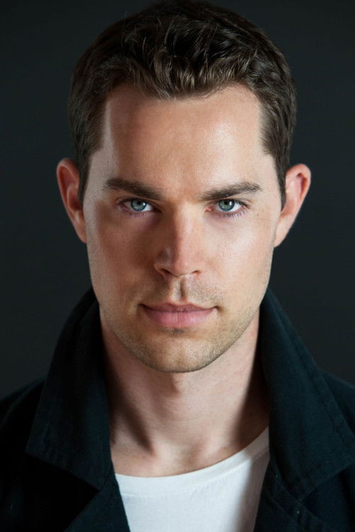 Паул Стуарт