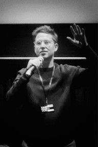 Луке Маттхеwс