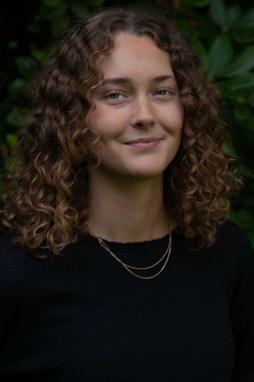 Емилй Мацрандер