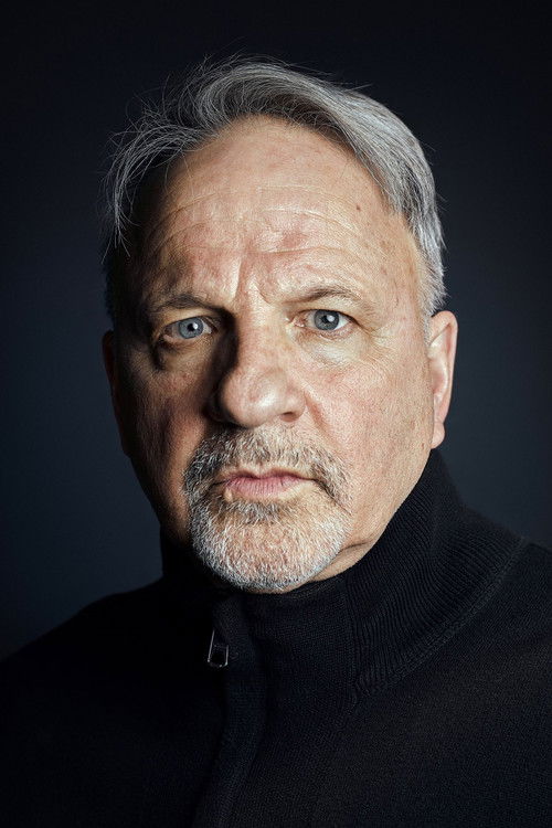 Стеwарт J. Зуллй