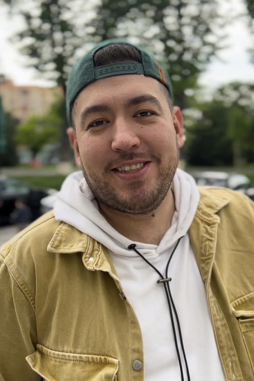 Суxроб Схадманов