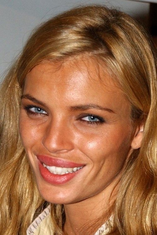  Эстер Каньядас