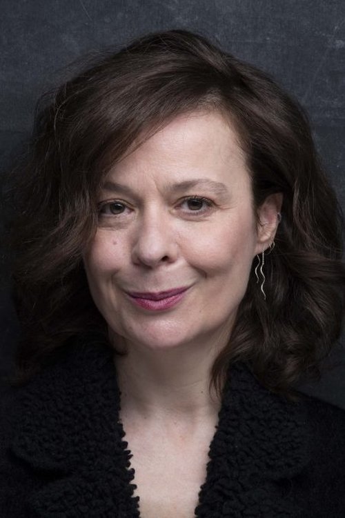 Зейнеп Каçар