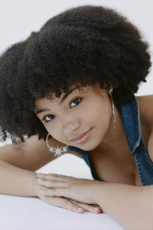 Миа Рае Робертс