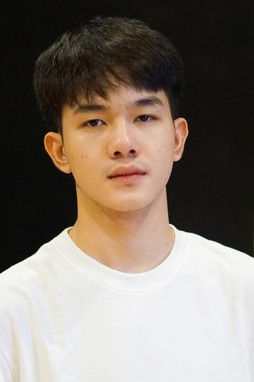 Мон Хатсаwатцхон Wонгсрисаи