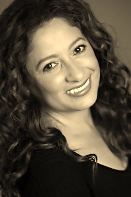 Лолита Лазцано