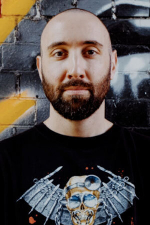 Адам Фостер