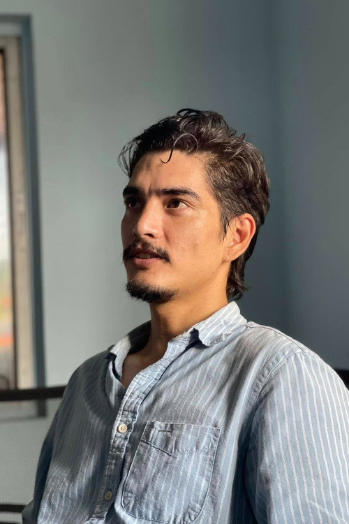 Никун Схрестха