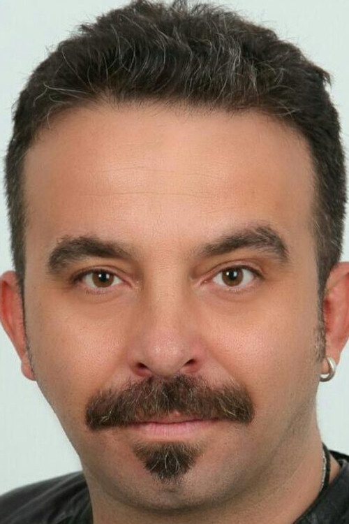 Мустафа Şен