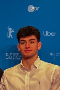 Степханос Брйант