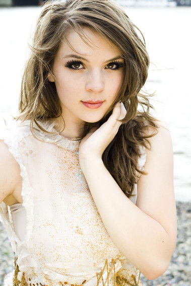 Аислинг Книгхт