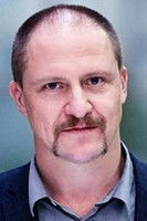 Пåл Холлендер