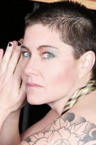 Мицхелле Астон